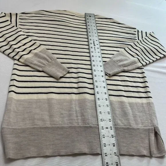 Orvis Women’s Stripe Merino Wool Sweater Size Medium - Picture 6 of 6